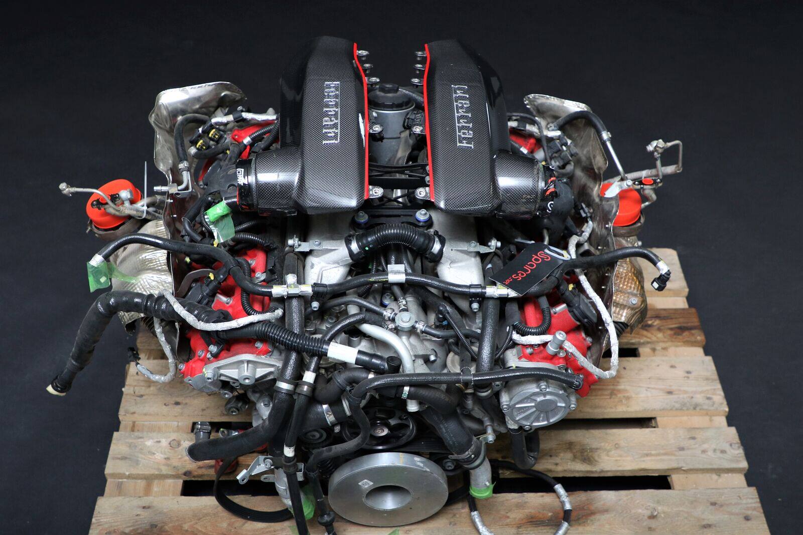 适用法拉利 488 pista 02f154cb 3.9t v8 发动机 凸轮轴 中缸总成