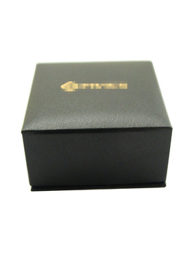 G51黑色高档皮面带衬饰品盒包装盒展示盒 尺寸：8*8*4.厘米