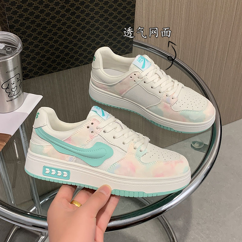 真皮网面休闲女鞋平底运动小白鞋