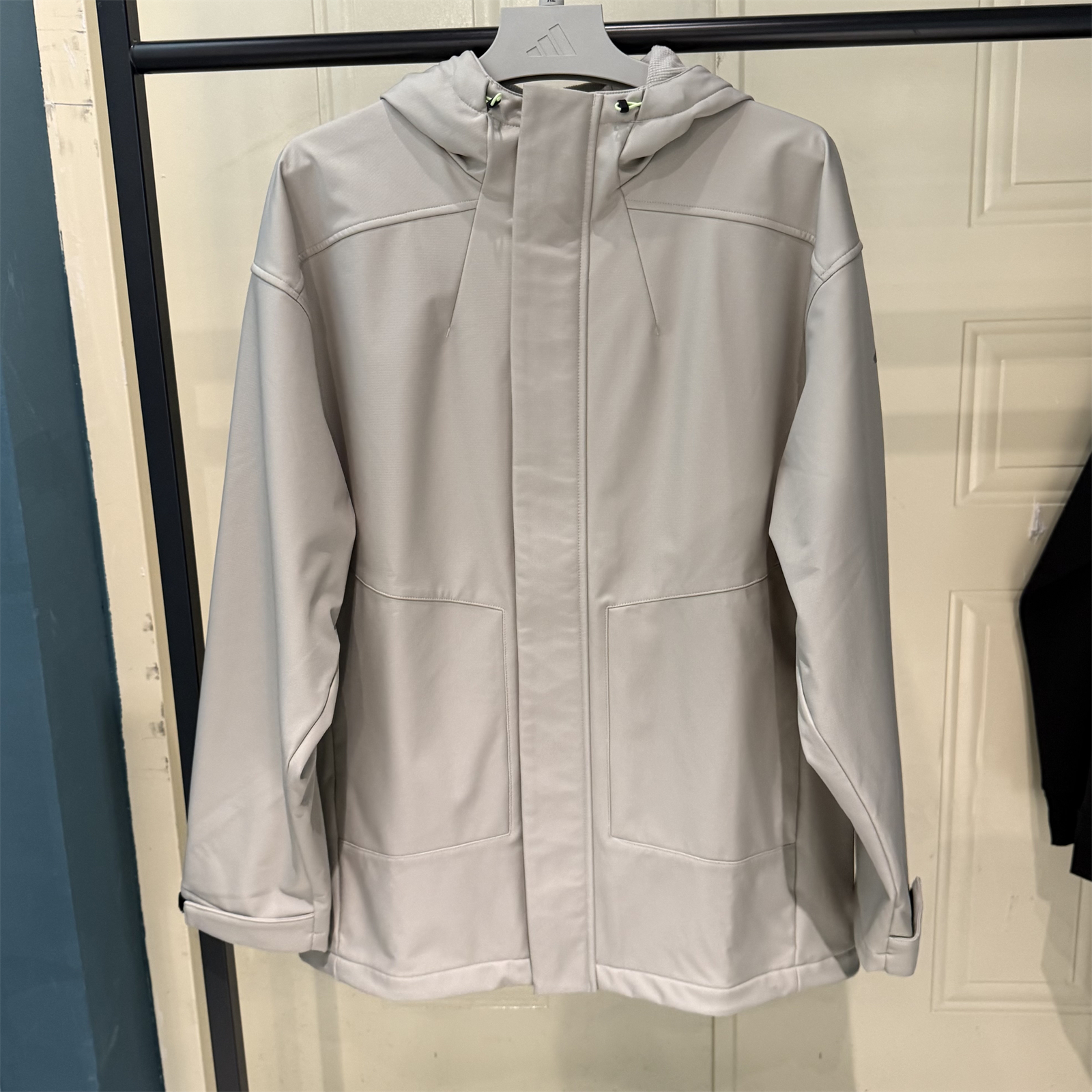 阿迪达斯男连帽冲锋衣外套夹克