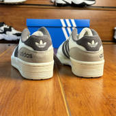 Adidas 阿迪达斯三叶草男女同款 RIVALRY运动休闲鞋 正品 板鞋 ID5386