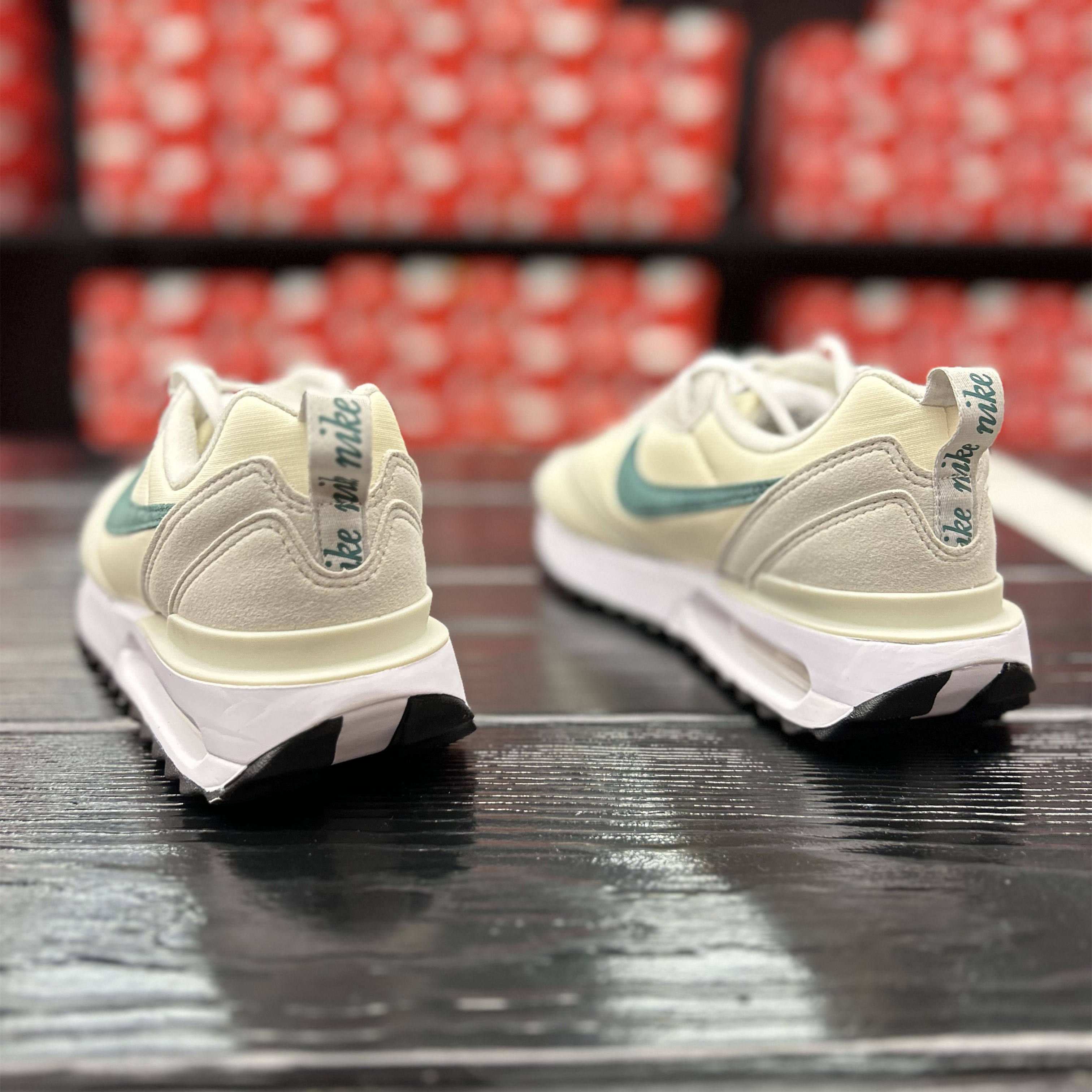 正品Nike耐克Air Max Dawn女子气垫缓震休闲运动跑步鞋FD9916-131,运动鞋new,运动休闲鞋,淘宝优惠券,粉丝福利购,淘宝优惠卷