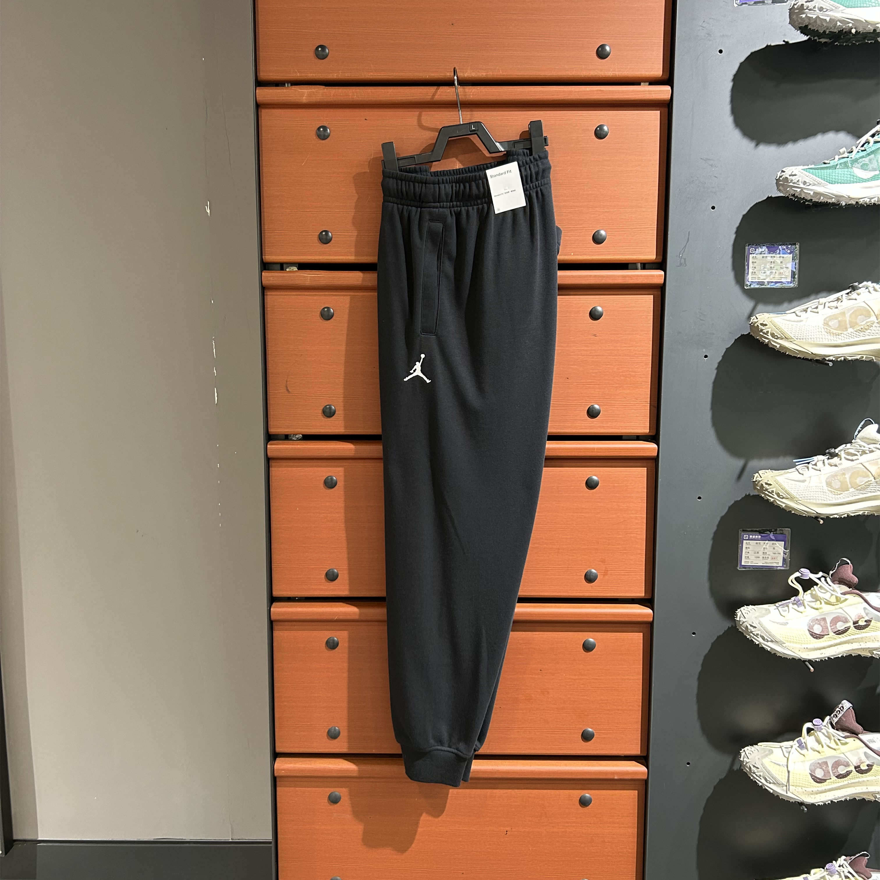 Nike/耐克休闲宽松束脚长裤