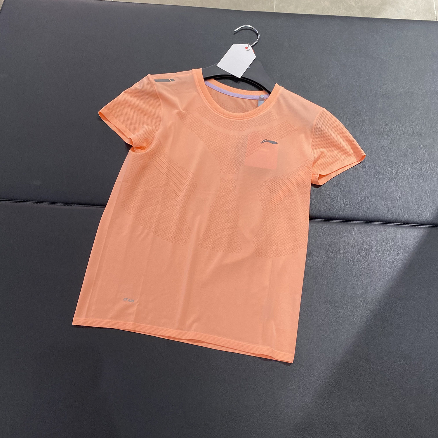 正品lining/李宁夏季女子简约透气休闲运动速干短袖t恤 atss382-5