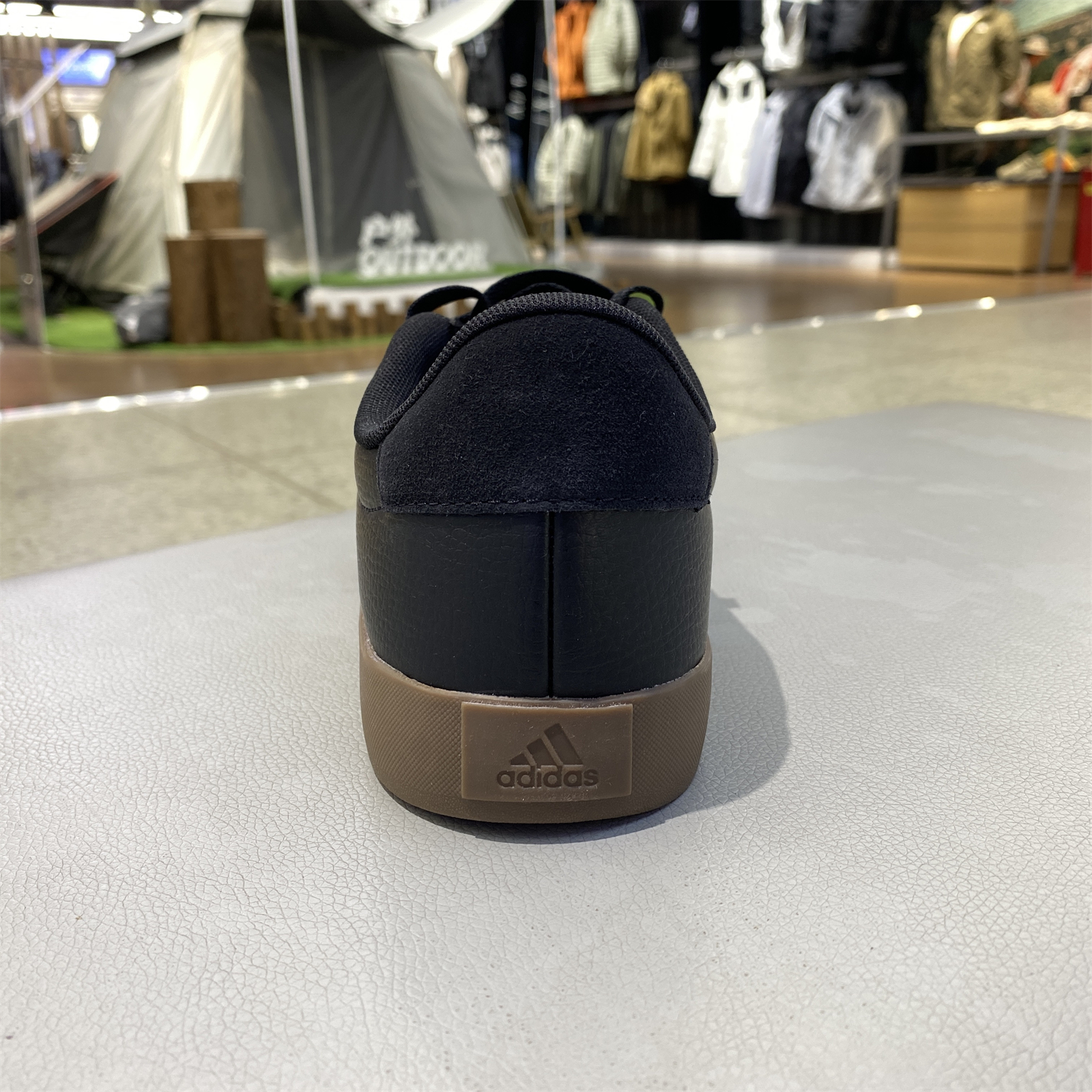 阿迪达斯男子德训板鞋T头网球鞋