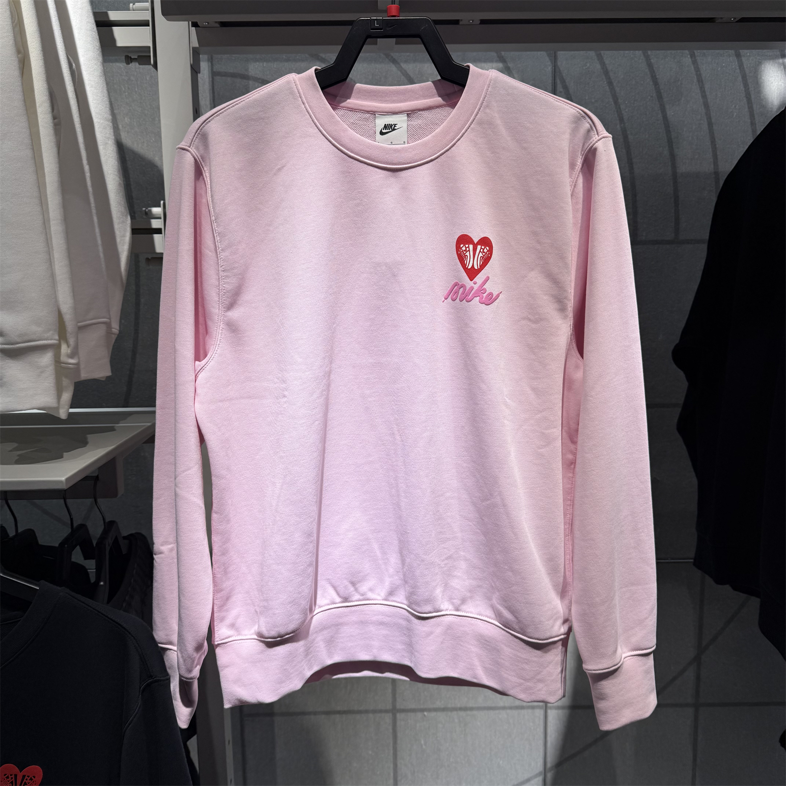 耐克男女圆领卫衣上衣套头衫