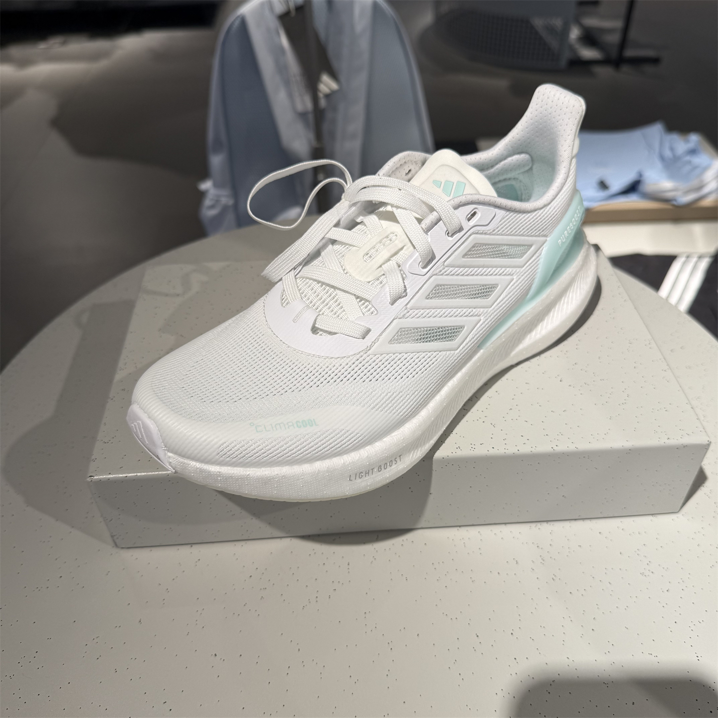 Adidas阿迪达斯女子轻便透气网面跑步鞋夏PUREBOOST5运动鞋JP6683