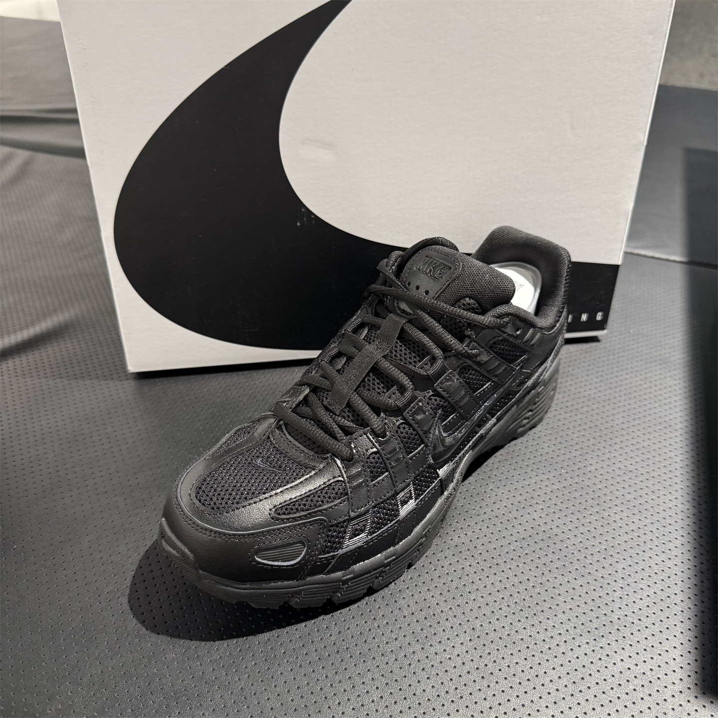 耐克P6000男子休闲老爹鞋运动鞋