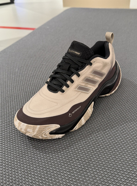正品Adidas阿迪达斯男拒水跑步鞋缓震新年款运动休闲老爹鞋JQ2896