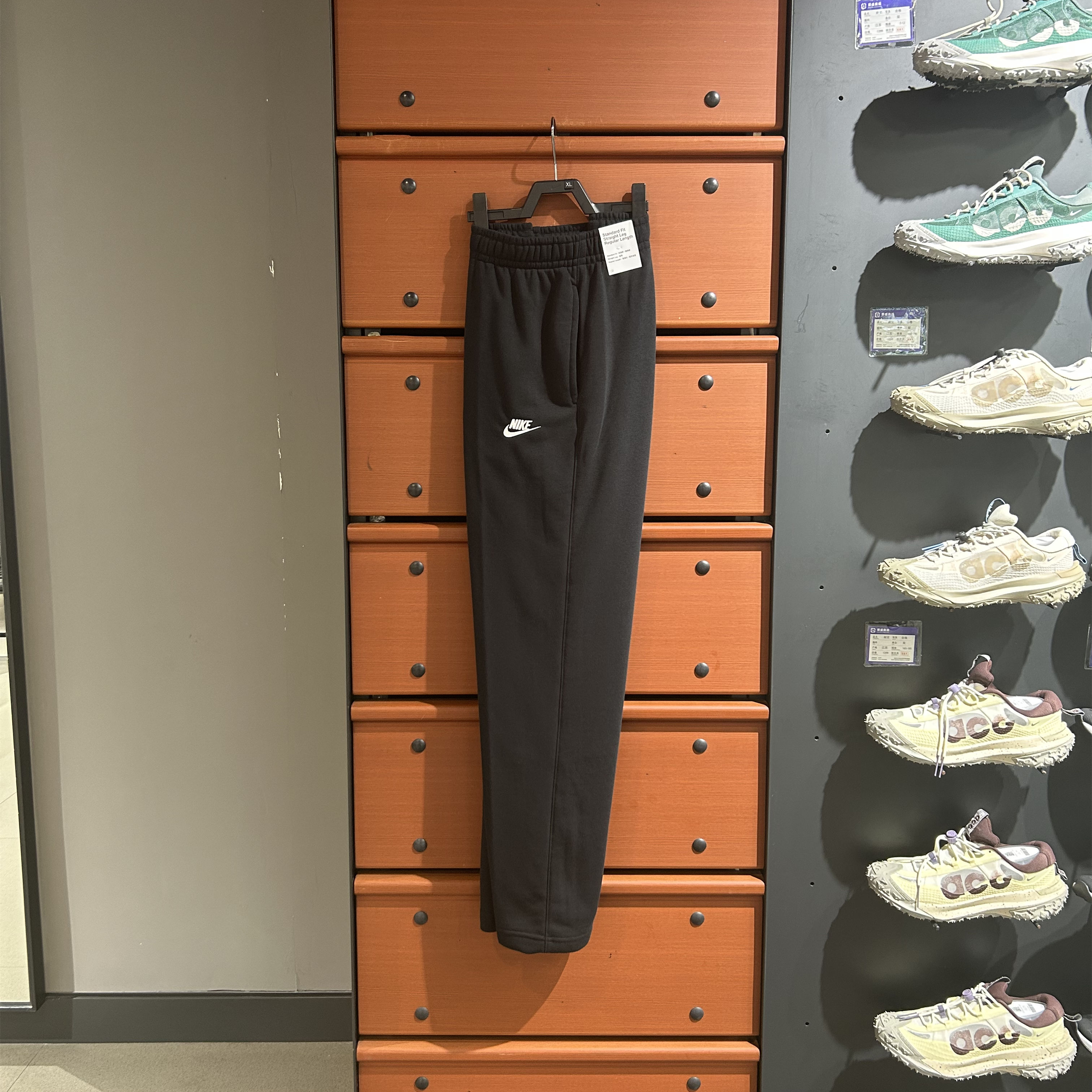 Nike/耐克直筒运动休闲长裤
