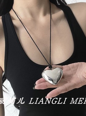 夸张银色大爱心项链长款毛衣链