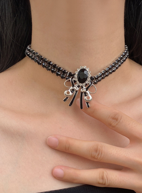 金属镶钻女心脏爱心项链锁骨链