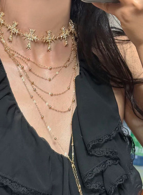 夸张金色镶钻叠戴十字架长款项链