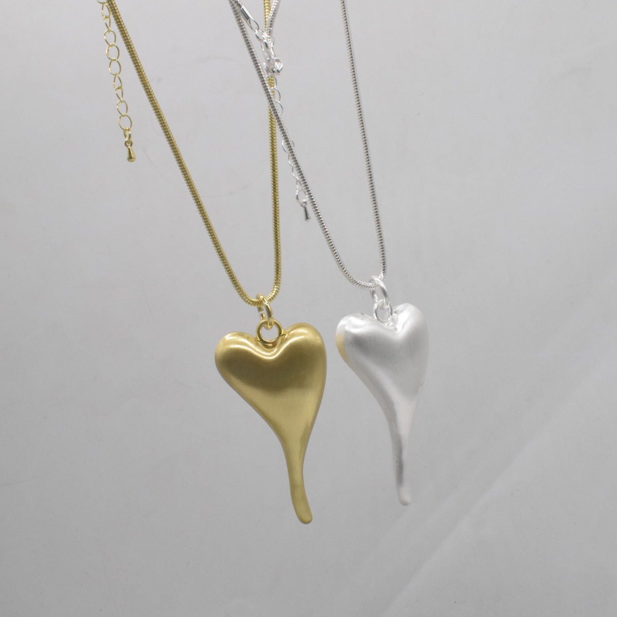 金属长款女异型爱心项链毛衣链