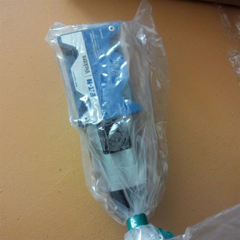 威格士VICKERS电磁换向阀DG4V-5-2N-M-U-C6-60