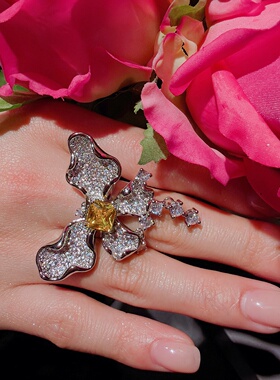 鹅黄锆石星河蝴蝶开口戒日常百搭戒指蝴蝶造型轻奢设计感高级指环