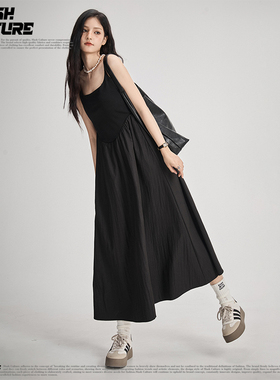 SLASH 法式简约白色吊带长裙女方领收腰显瘦大摆褶皱温柔风连衣裙