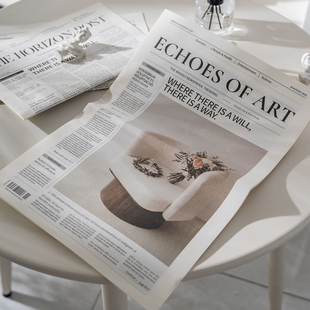 英文报纸拍摄背景道具 饰拍照摄影背景纸道具摆件 ins街拍手拿装