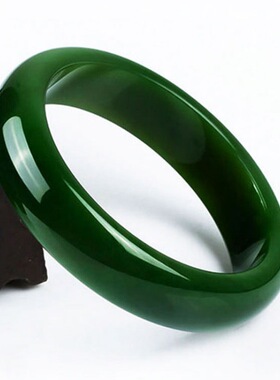 外蒙绿玉石手镯 女款满绿碧玉色玉手镯仿碧玉手镯外蒙料碧玉手镯