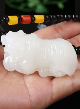 和田玉手把件 男女款年手玩件玉石小摆件