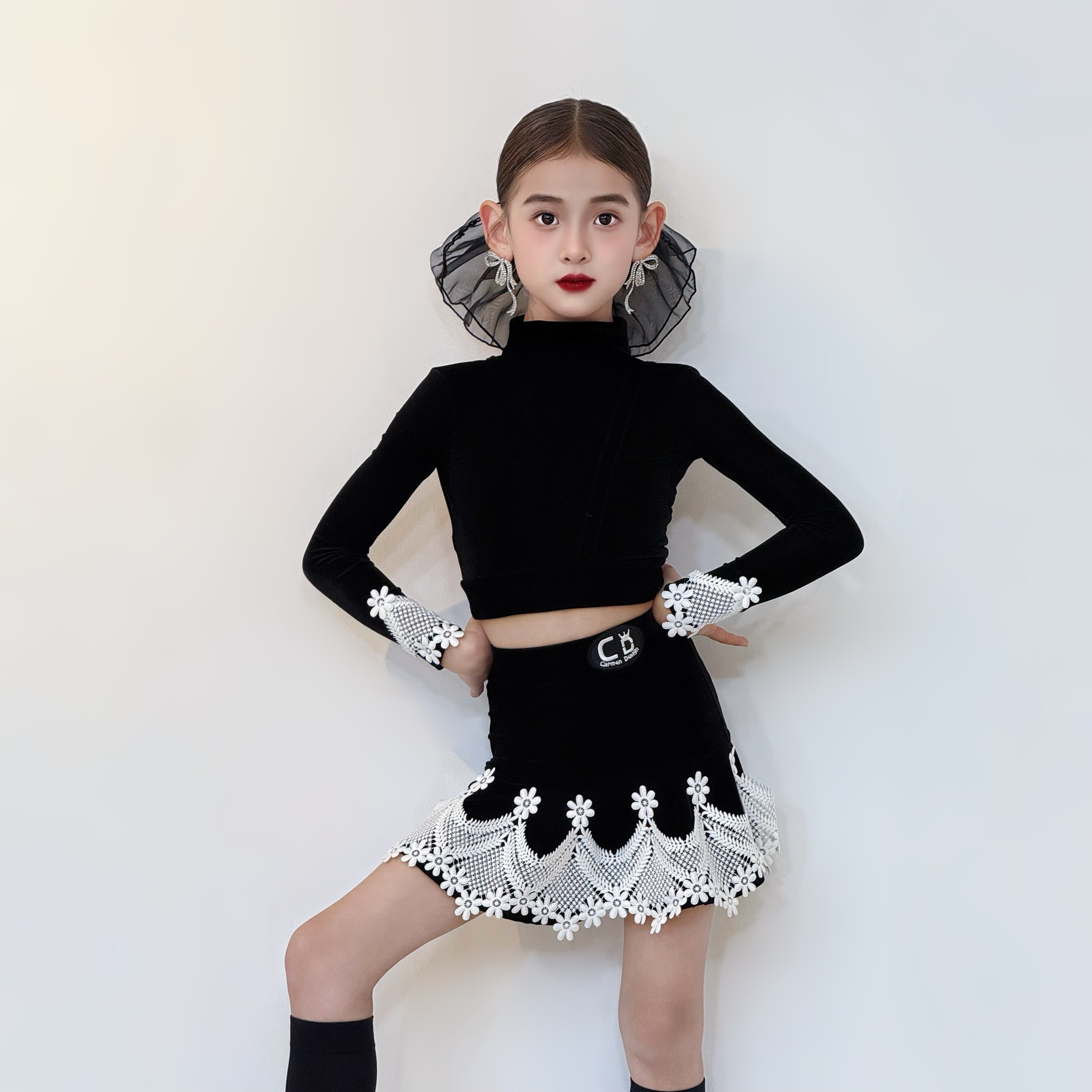 CD卡门新品双旦丝绒女童拉丁练功练习服专业舞蹈艺考秋冬保暖舒适