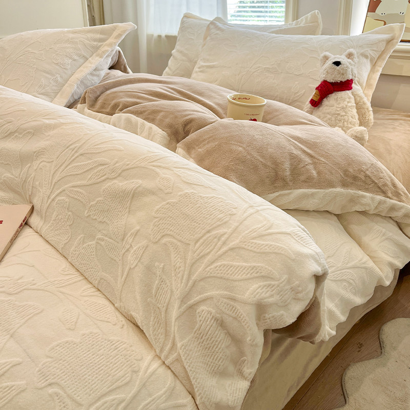 双面加厚雕花牛奶绒四件套秋冬加绒珊瑚绒床单保暖三件套床上用品