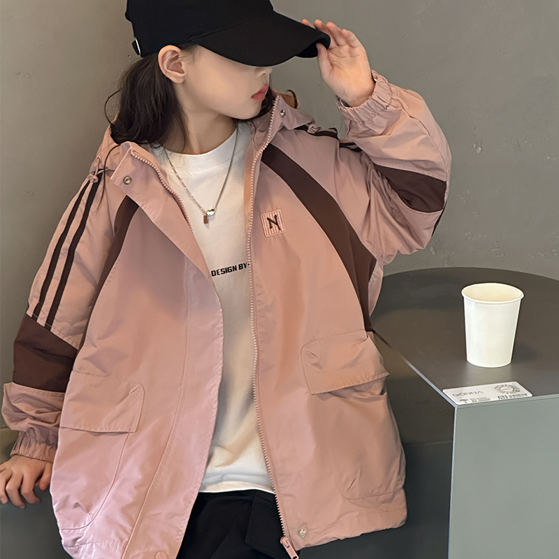 女童秋季连帽拼色冲锋衣外套
