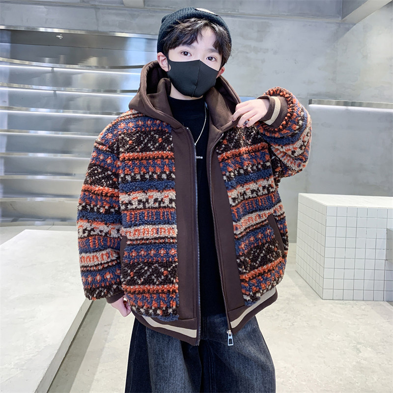 男童秋冬款外套羊羔绒