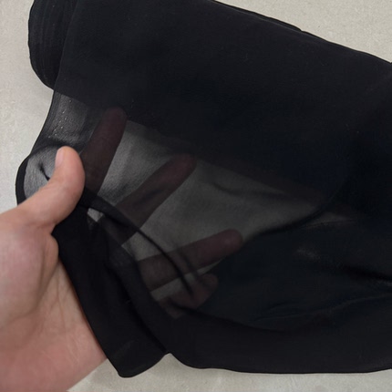 新品真丝乔其纱服装布料纯黑色白色桑蚕丝夏季连衣裙衬衫丝巾面料