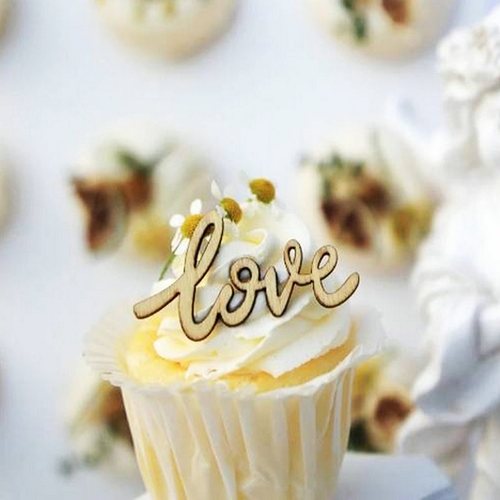 木质love蛋糕插件订婚