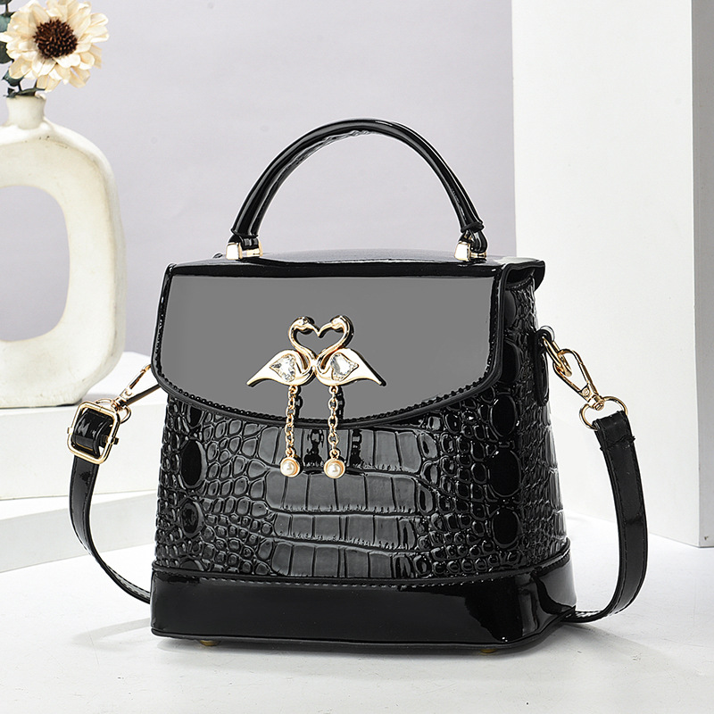 高级质网红小包包女2025新款潮