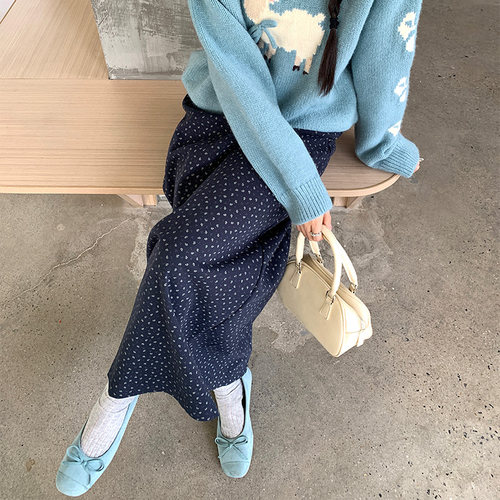 黄峥韩系呢开叉小碎花半身裙2024年冬季直筒长裙显瘦女145QY1001