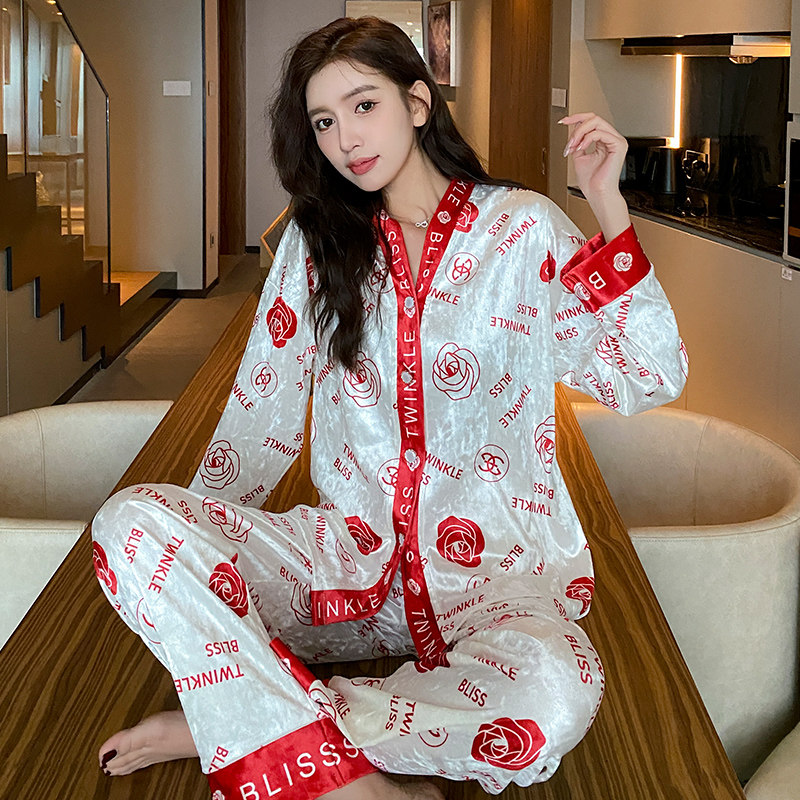 山茶花睡衣高级感春秋款女2022年新款金丝绒长袖钻石绒家居服套装