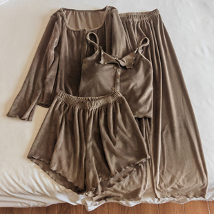 加绒带胸垫性感纯欲风美拉德保暖三件套家居服 海岛绒睡衣女秋冬季