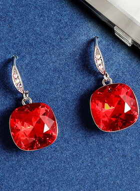 Blanche红色方形施华水晶耳环 高级感耳坠独特耳钩气质女新年礼物