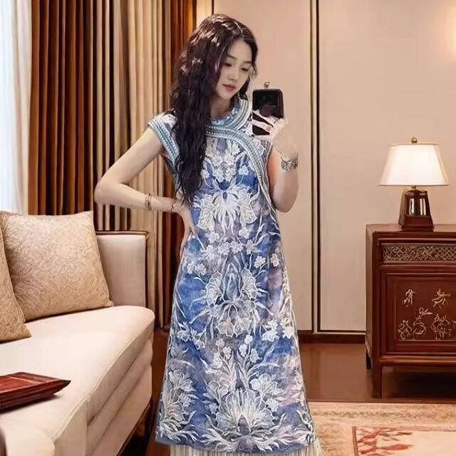 三吉【凝妆】新中式国风连衣裙子2025新款重工绣花背心旗袍裙