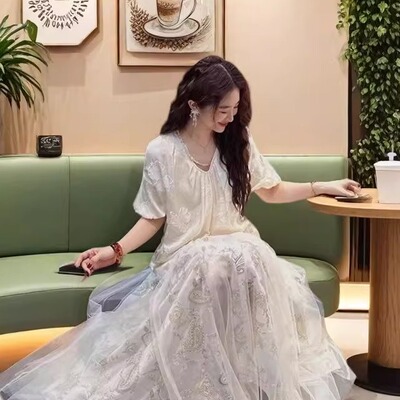 三吉【采桑子】新中式国风连衣裙子女夏2025新款天丝剪花长裙