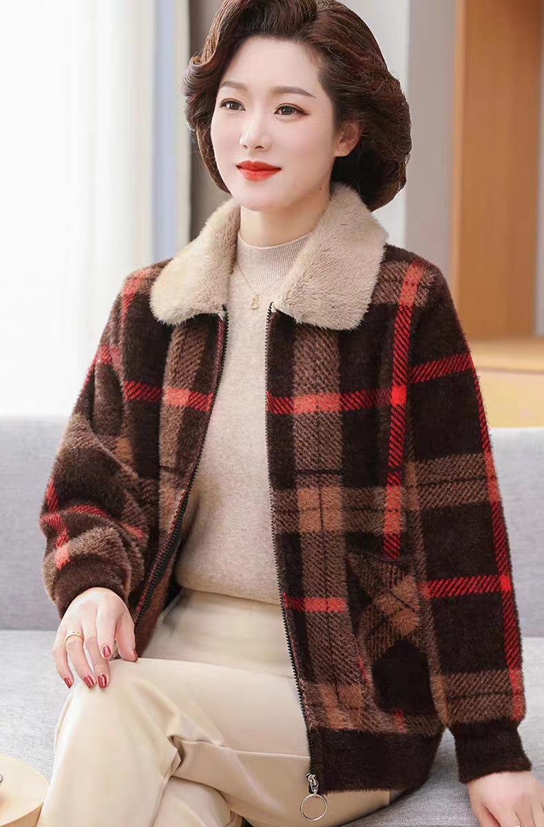 中年妈妈冬装外套春秋水貂绒短款