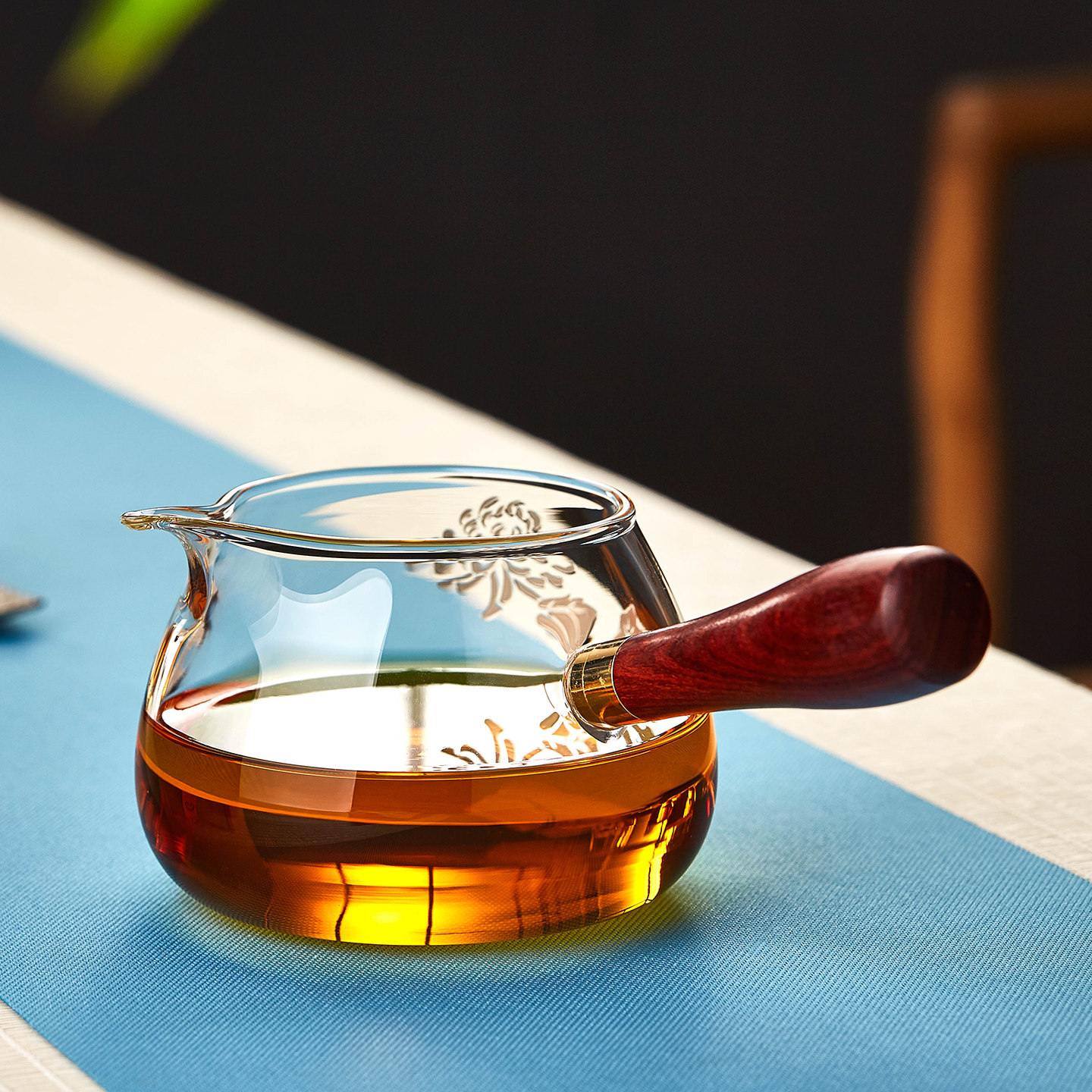 侧把玻璃公道杯耐高温加厚高档分茶器公杯2025新款泡茶海功夫茶具,餐饮具,公道杯,淘宝优惠券,粉丝福利购,淘宝优惠卷