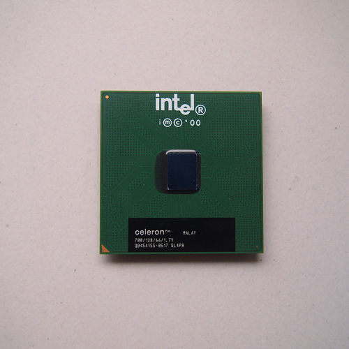 经典的370CPU,370主板（810,815等）都可以使用。