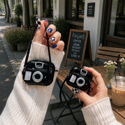 适用AirPods1/2/3/4/Pro/Pro2/Pro3立体相机耳机套黑色光面保护壳苹果无线耳机壳复古摄影机造型软壳潮流个性