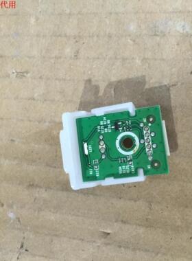 海信LED42XT770G3D灯板 RSAG7.820.4823