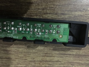 TCL L42E9FBE按键板40-M62E92-KEB1XG