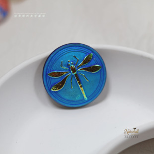 31mm蓝色浮雕鎏金 捷克进口琉璃纽扣 高定大衣纽扣 蜻蜓