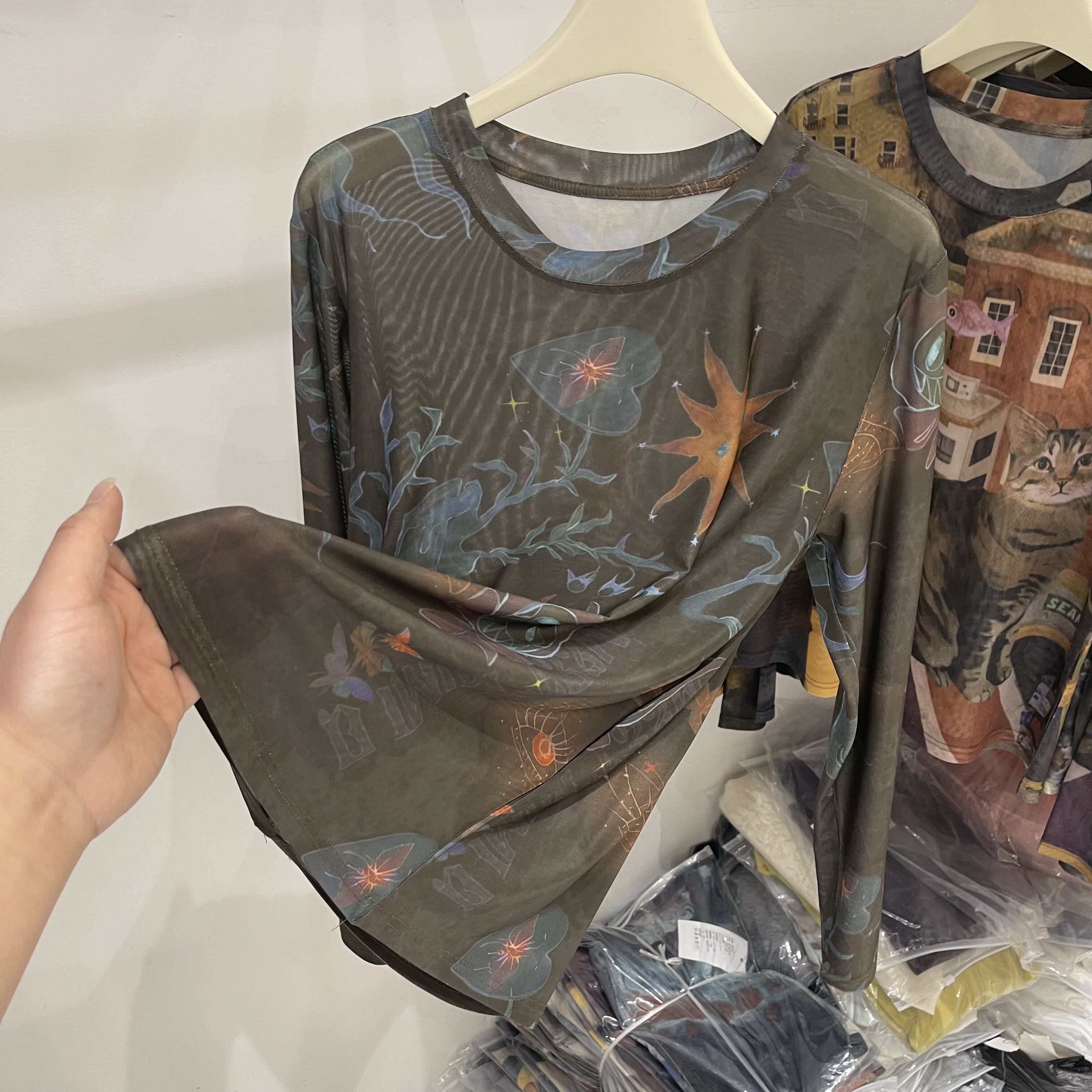 设计感晕染印花海星网纱长袖T恤女2026夏季新宽松薄款防晒衫上衣