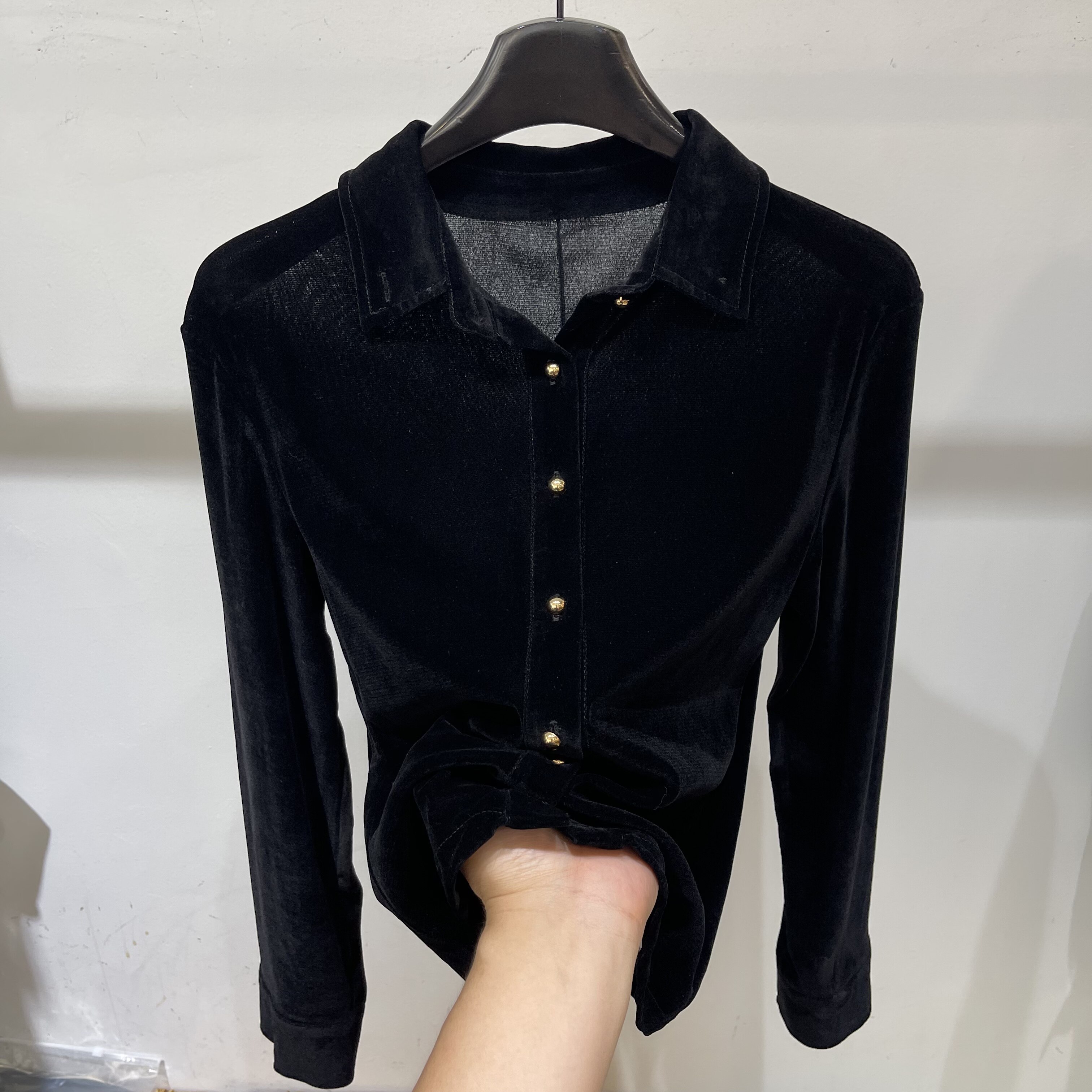黑色丝绒长袖POLO领衬衫女减龄