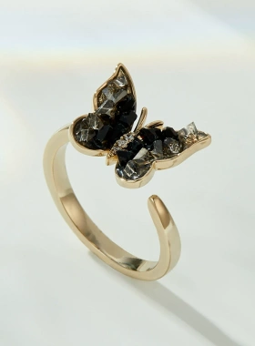 黑色渐变水晶蝴蝶开口戒指轻奢高级感昆虫食指戒女可调节指环