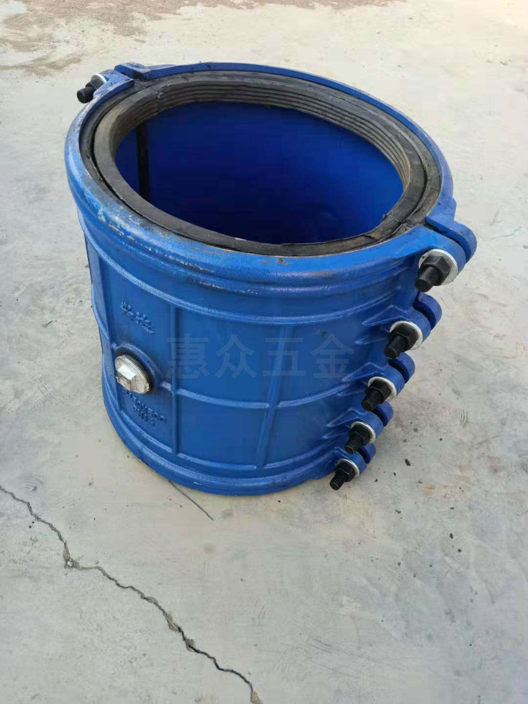 哈夫节抢修节堵漏器铸铁pe管抢修器补漏卡抱箍水管堵漏器快速接头