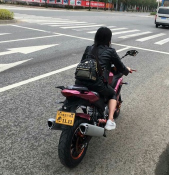 地平线摩托车跑车 公路赛重型机车150cc 机车 助力车越野125鬼火