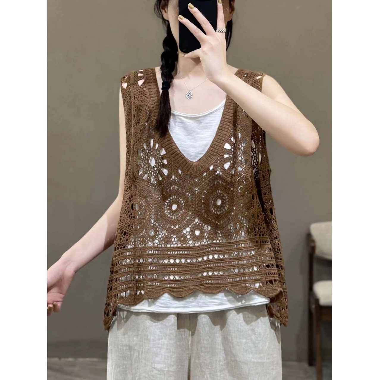 复古针织镂空V领罩衫马甲女夏季设计感小众休闲显瘦透气吊带背心
